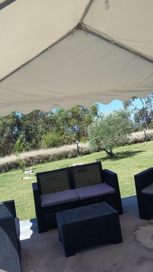 B&B Gli Ulivi Сант'Анна-Аррези Экстерьер фото